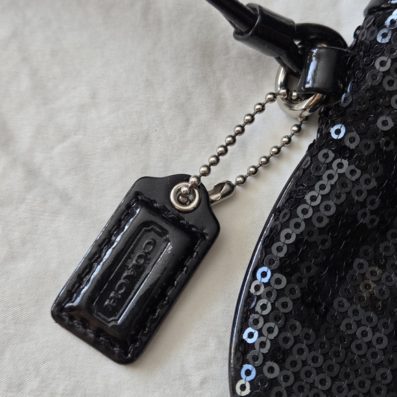 Coach Black Sequin Wristlet Op Art Signature Logo - Picture 4 of 6